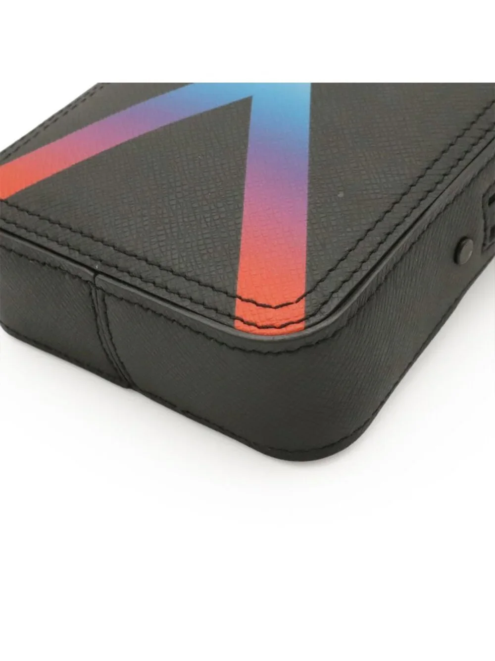 Louis Vuitton Taiga Rainbow Danube Messenger Shoulder Bag Pochette Crossbody